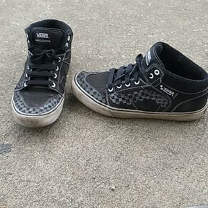 Customized Vans hightops